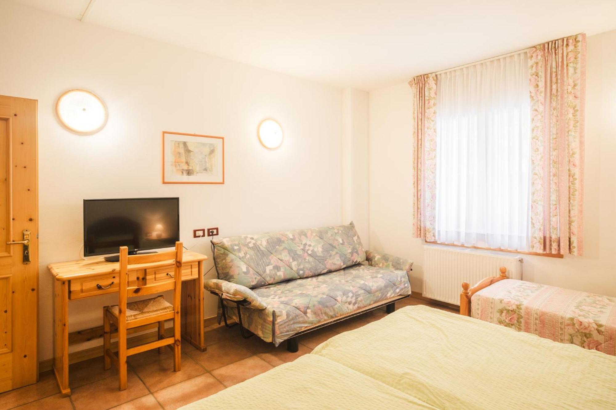 Residence Al Caminetto Molveno Eksteriør bilde