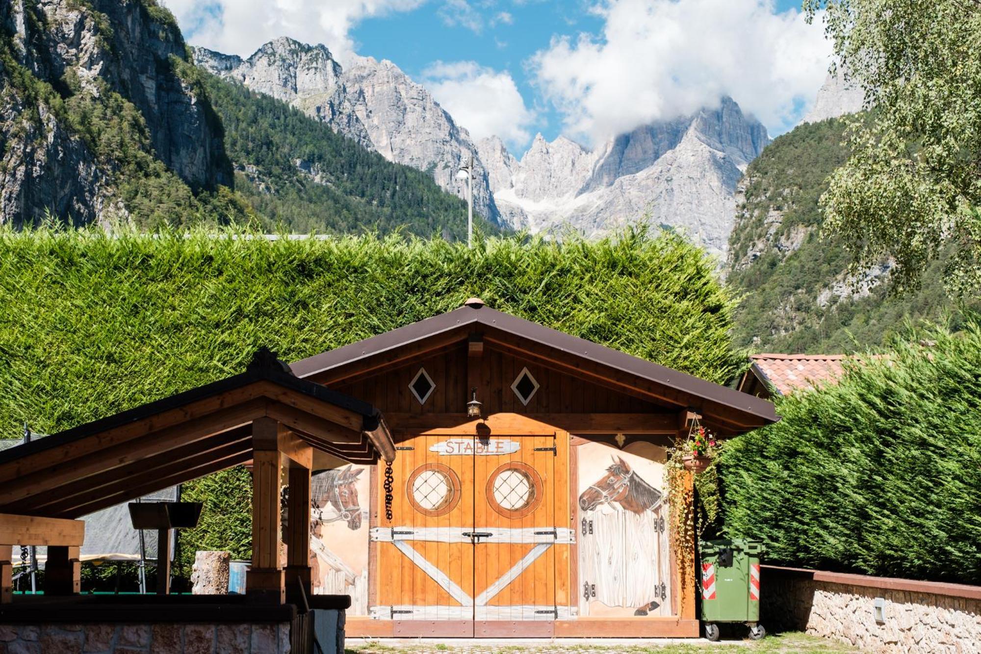 Residence Al Caminetto Molveno Eksteriør bilde