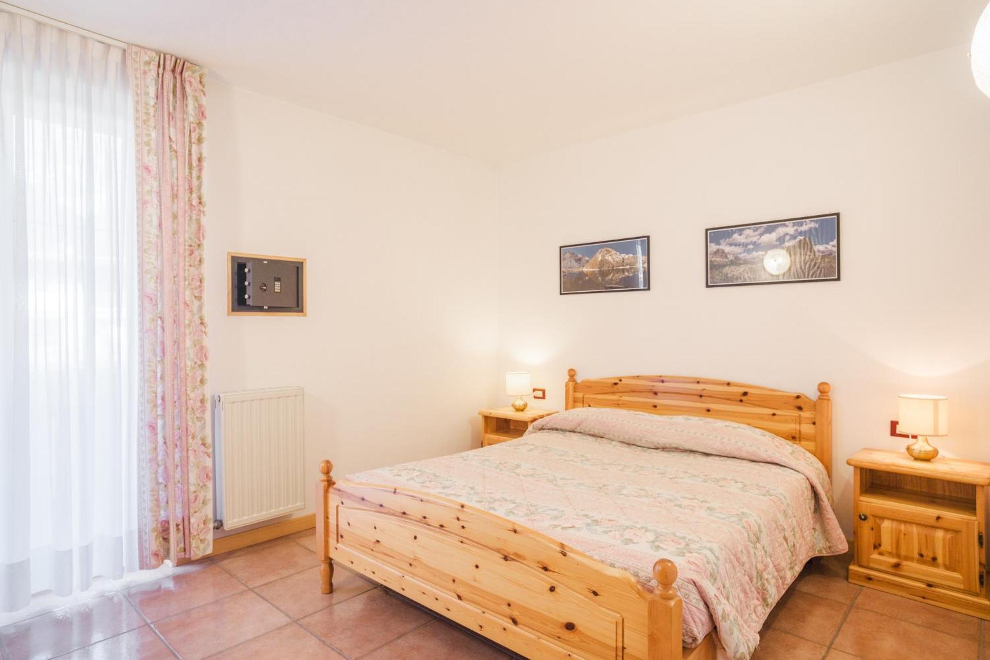 Residence Al Caminetto Molveno Eksteriør bilde