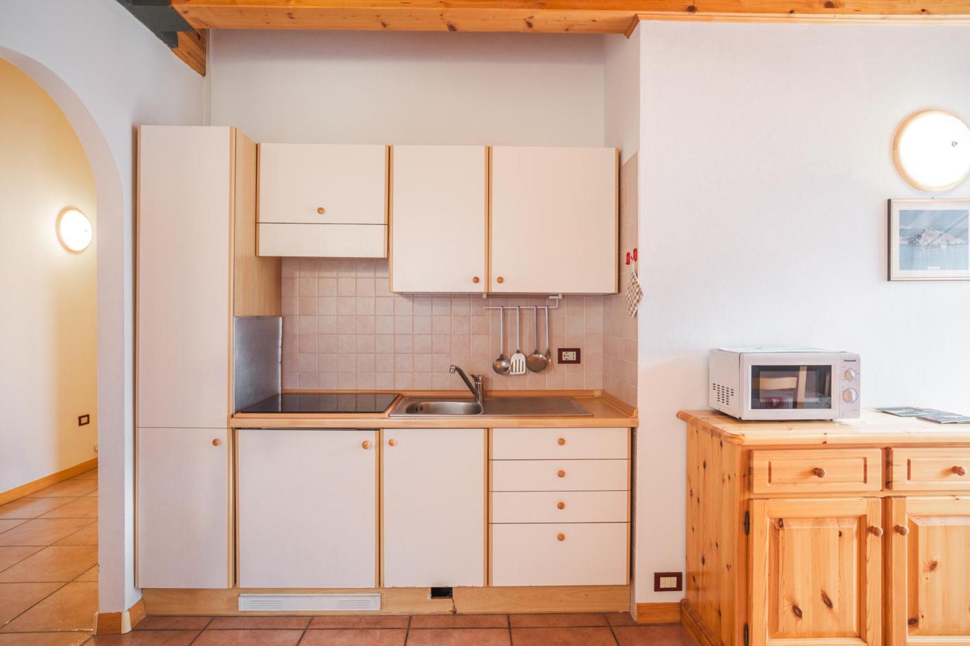 Residence Al Caminetto Molveno Eksteriør bilde